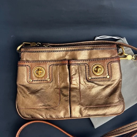 Mark by Mark Jacobs Metallic Bronze Crossbody Bag - Picture 6 of 7